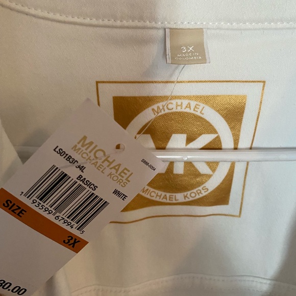 Michael Kors - white jean jacket (super stretchy) - Picture 4 of 7